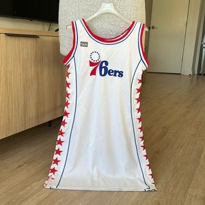 76ers Dress